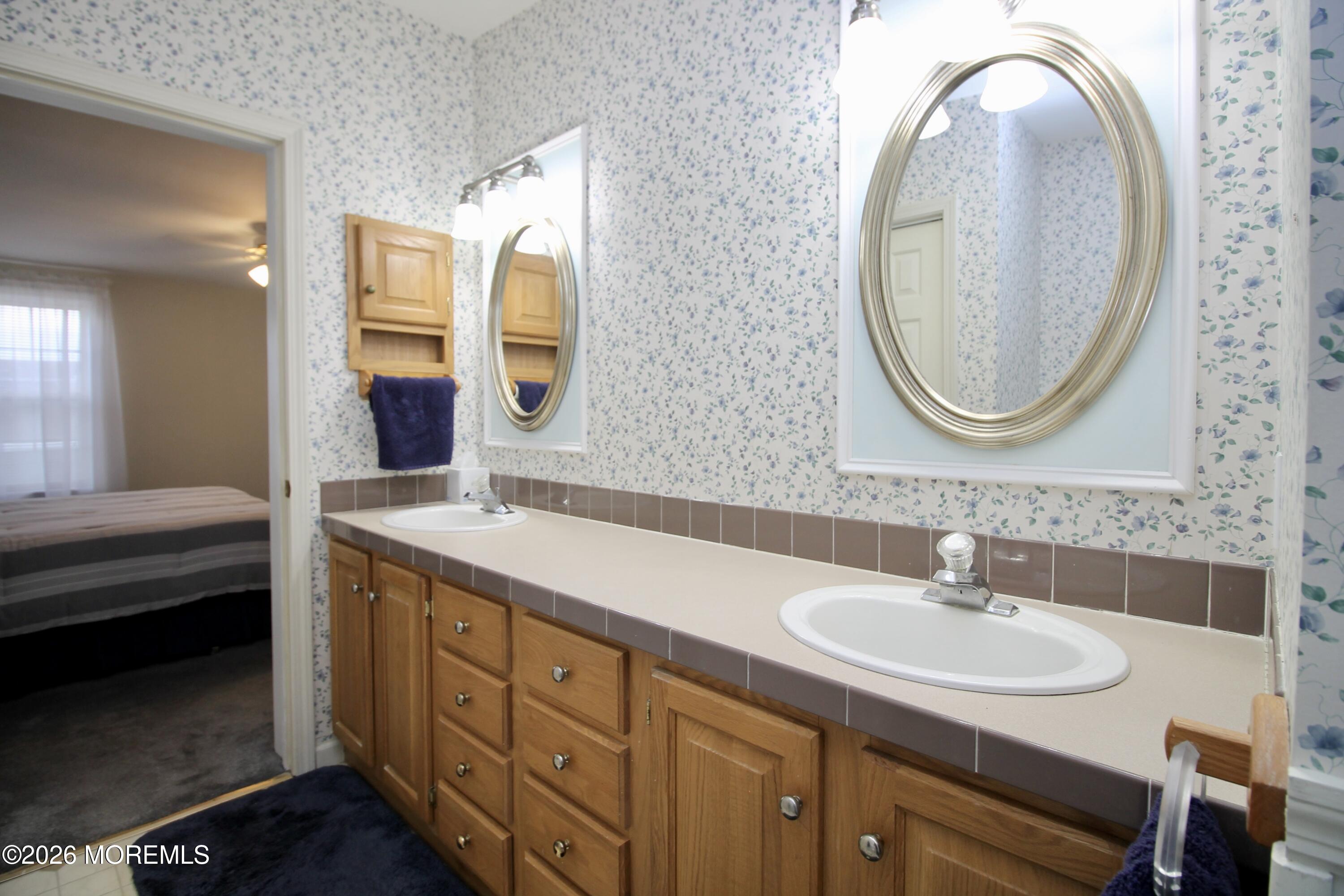 92 Cardinal Way Freehold NJ 07728