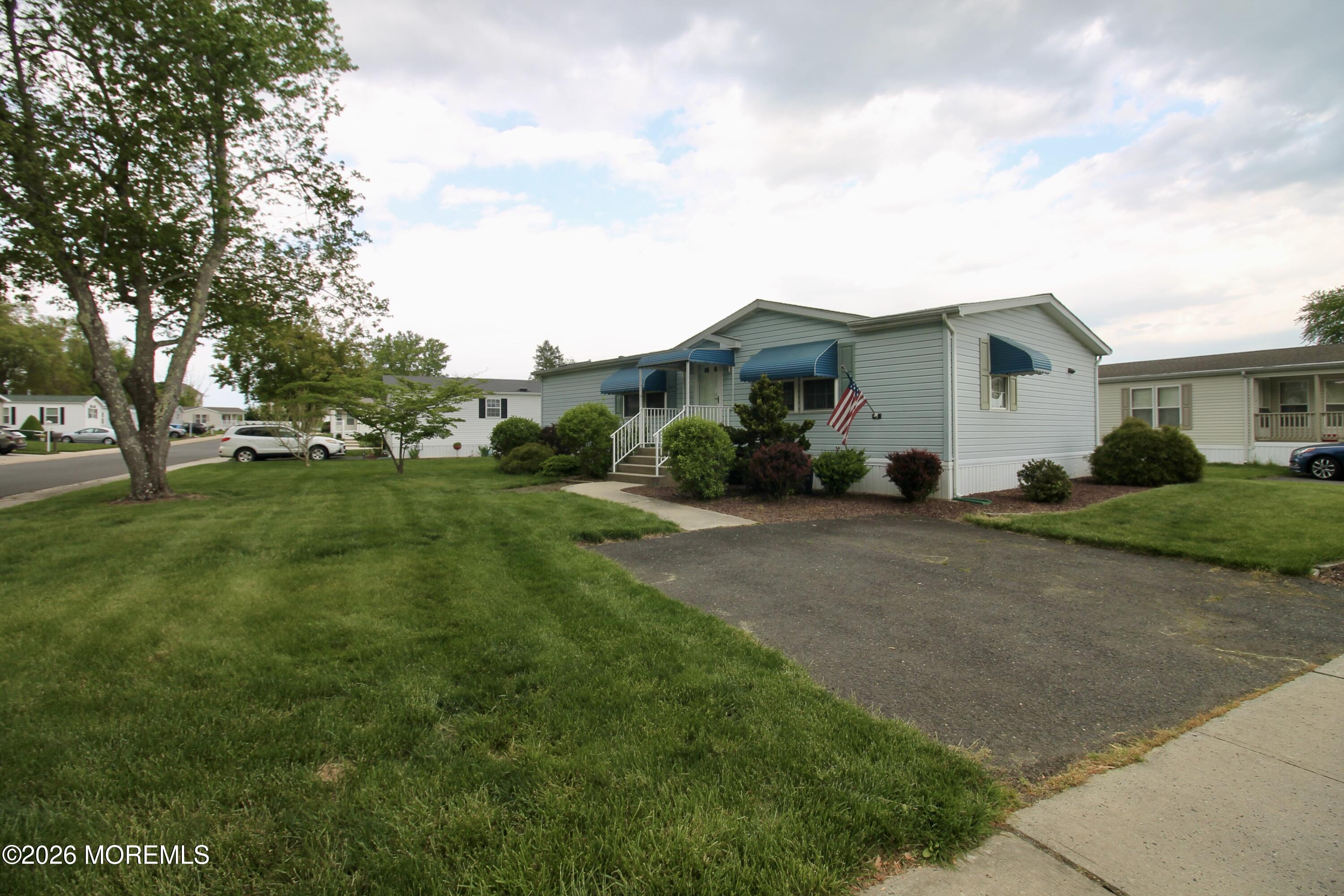 92 Cardinal Way Freehold NJ 07728