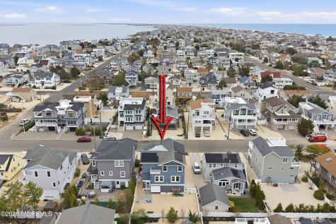 226 N 13th Street Surf City NJ 08008