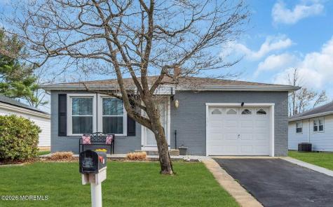 175 Liberta Drive Toms River NJ 08757