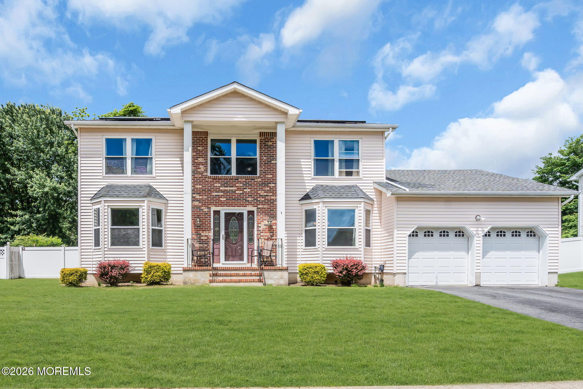 8 Bronia Street Howell NJ 07731