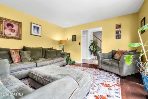 8 Bronia Street Howell NJ 07731