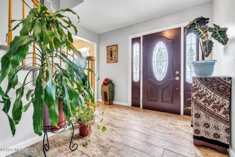 8 Bronia Street Howell NJ 07731