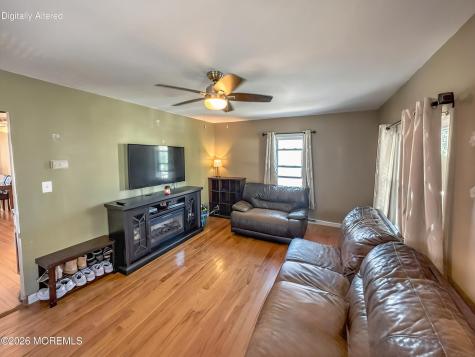 37 Boehmhurst Avenue Sayreville NJ 08872