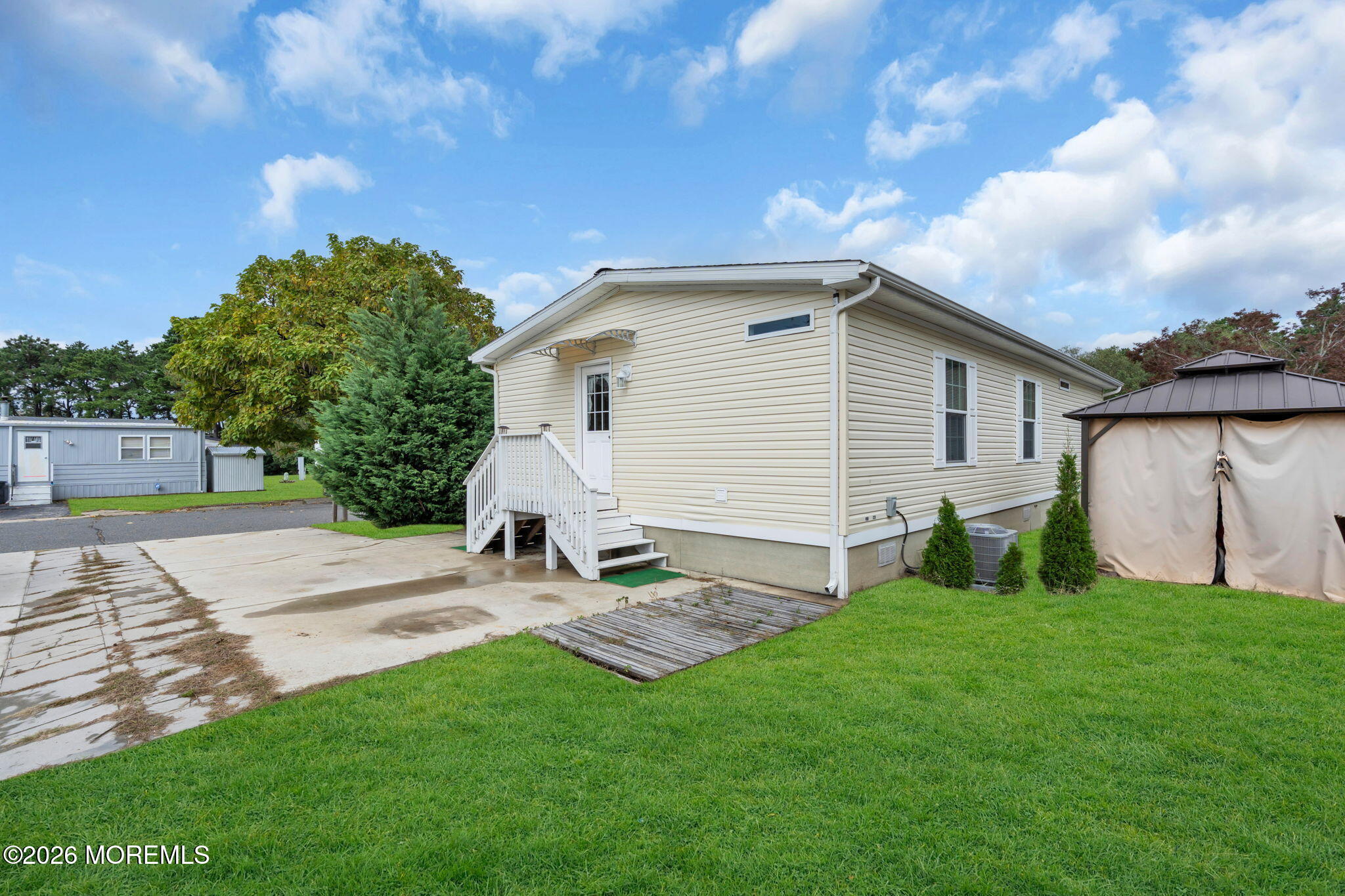 47 Kingfisher Way Whiting NJ 08759