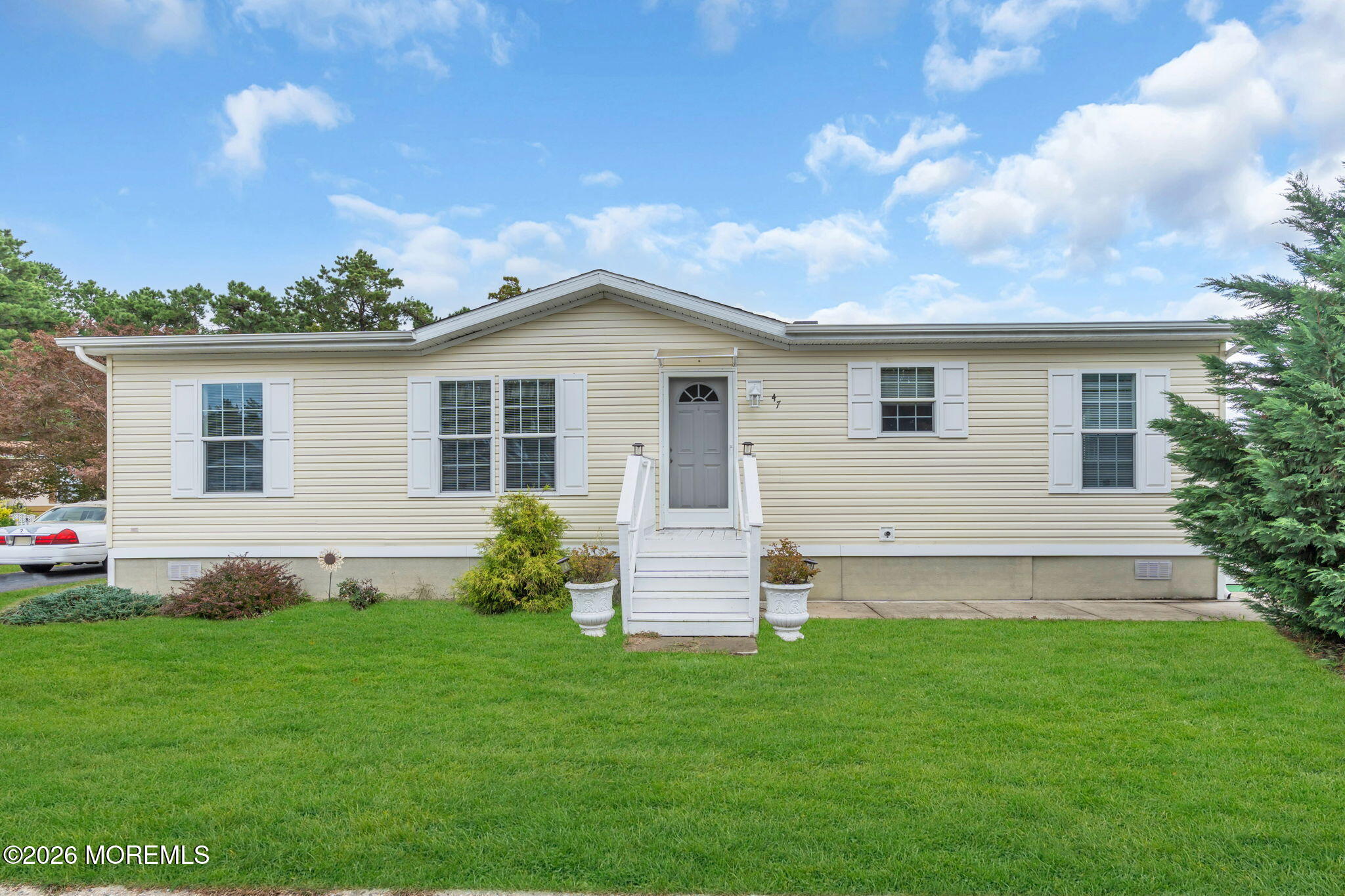47 Kingfisher Way Whiting NJ 08759