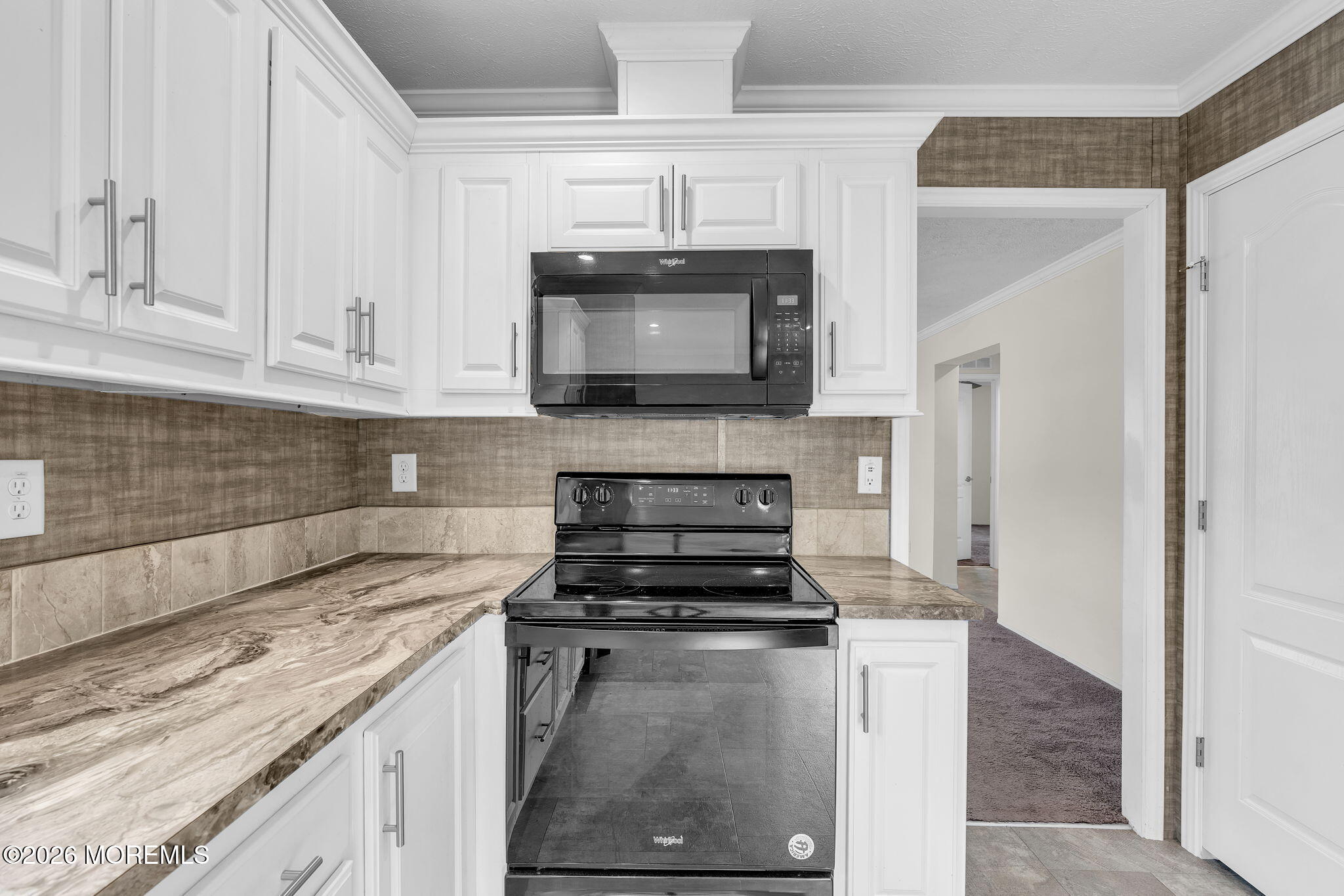 47 Kingfisher Way Whiting NJ 08759