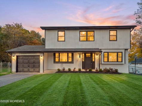 8 Atlanta Drive Jackson NJ 08527