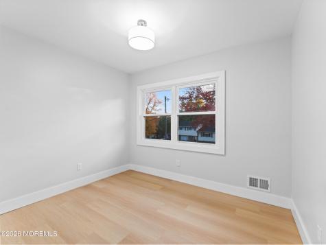8 Atlanta Drive Jackson NJ 08527