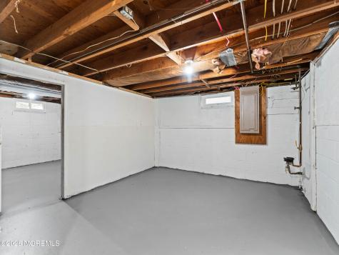 8 Atlanta Drive Jackson NJ 08527