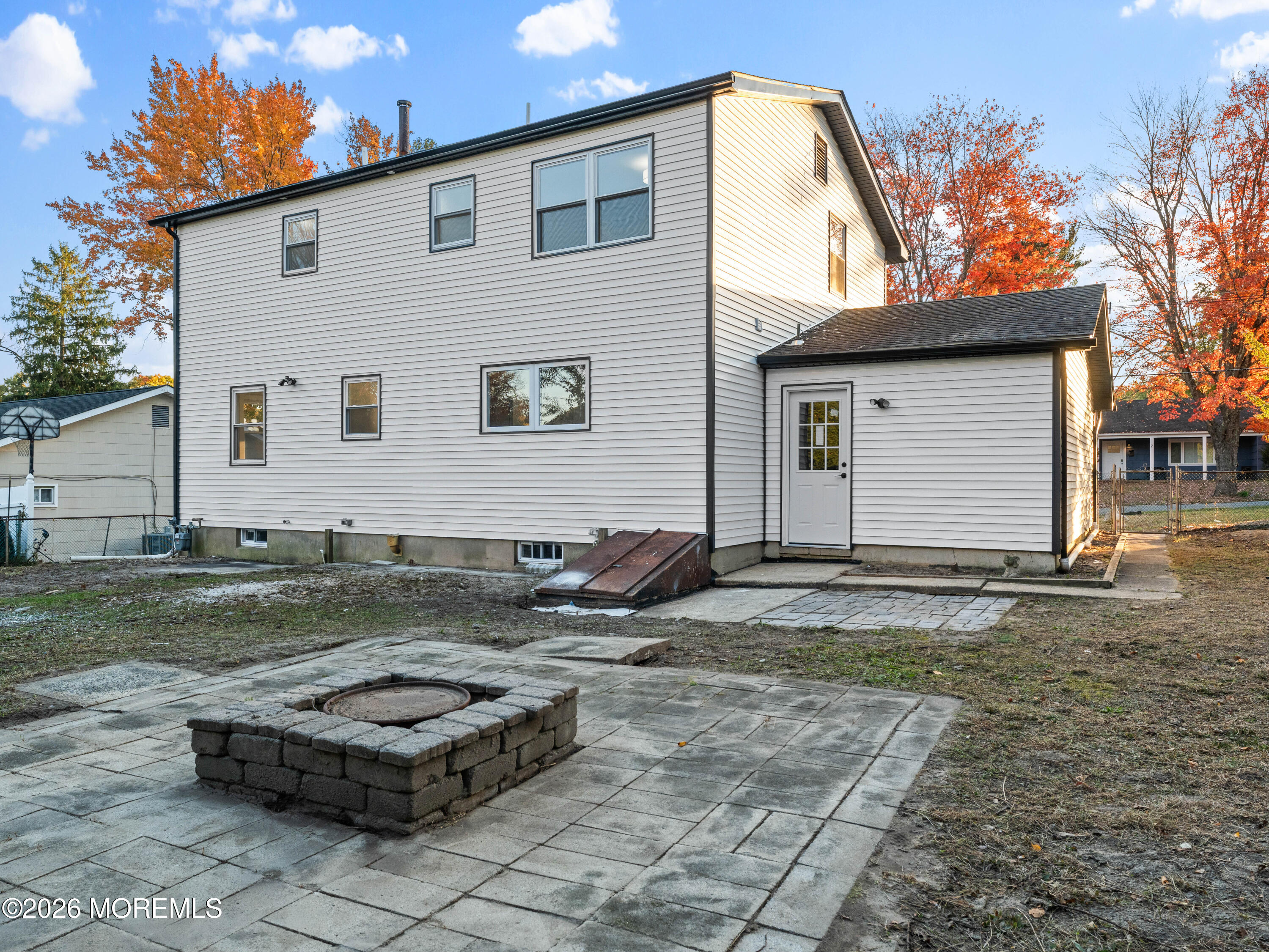 8 Atlanta Drive Jackson NJ 08527