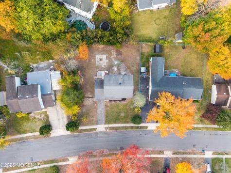 8 Atlanta Drive Jackson NJ 08527