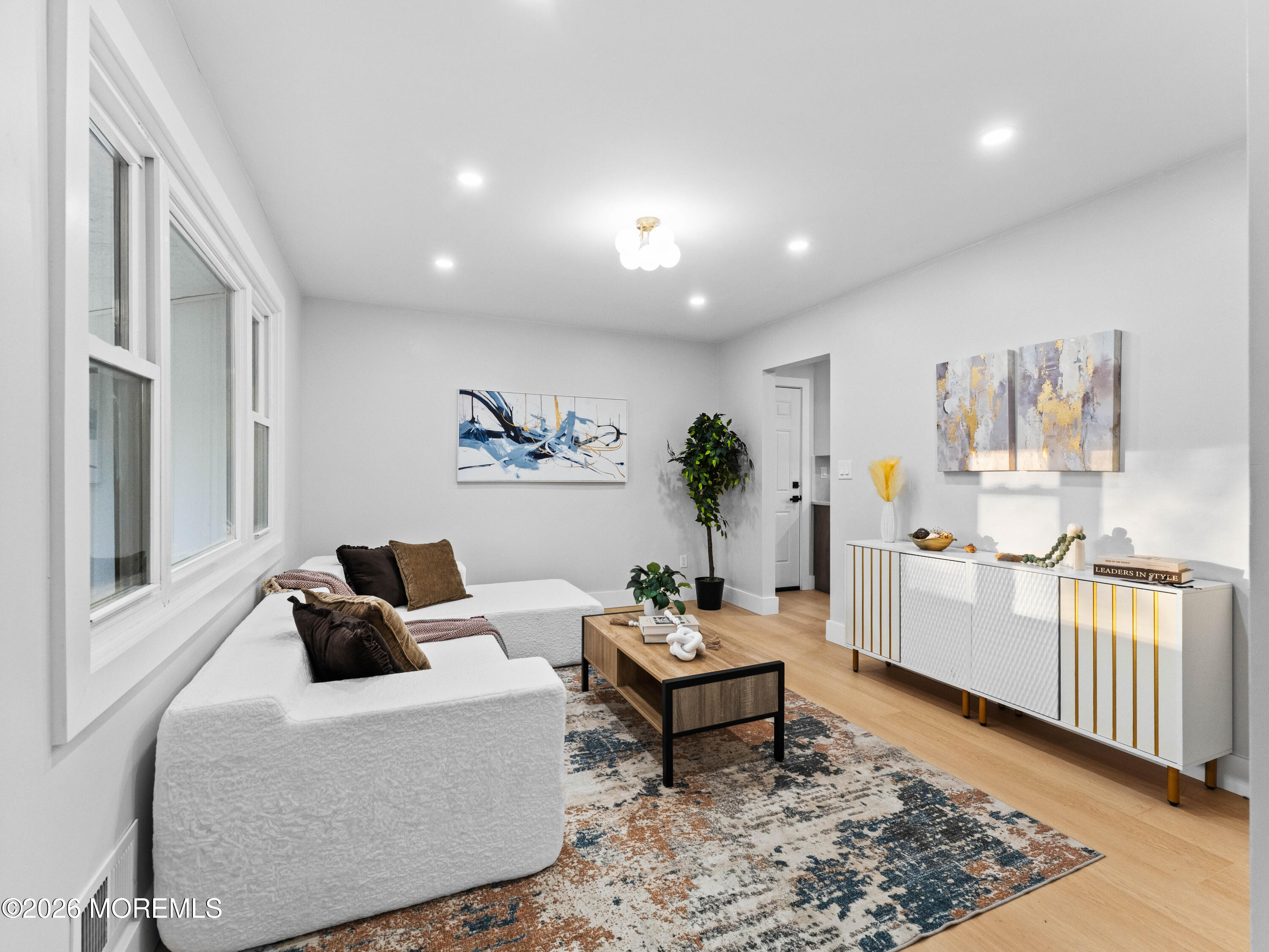 8 Atlanta Drive Jackson NJ 08527