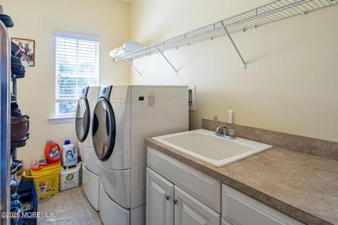 1842 Charlton Circle Toms River NJ 08755