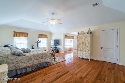 1842 Charlton Circle Toms River NJ 08755