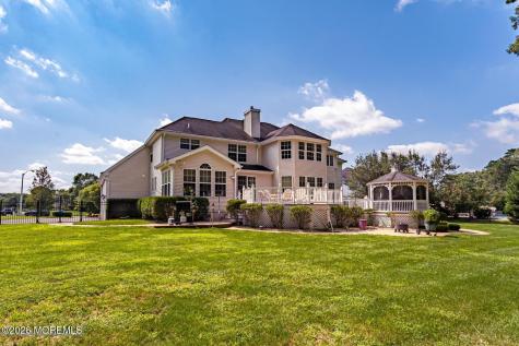 1842 Charlton Circle Toms River NJ 08755