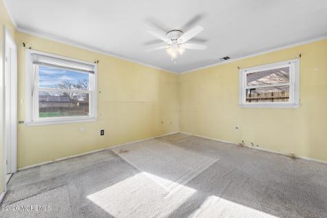5 Fresno Street Barnegat NJ 08005