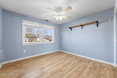 5 Fresno Street Barnegat NJ 08005