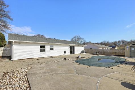 5 Fresno Street Barnegat NJ 08005