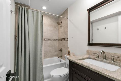 35 Lisa Drive Hazlet NJ 07730
