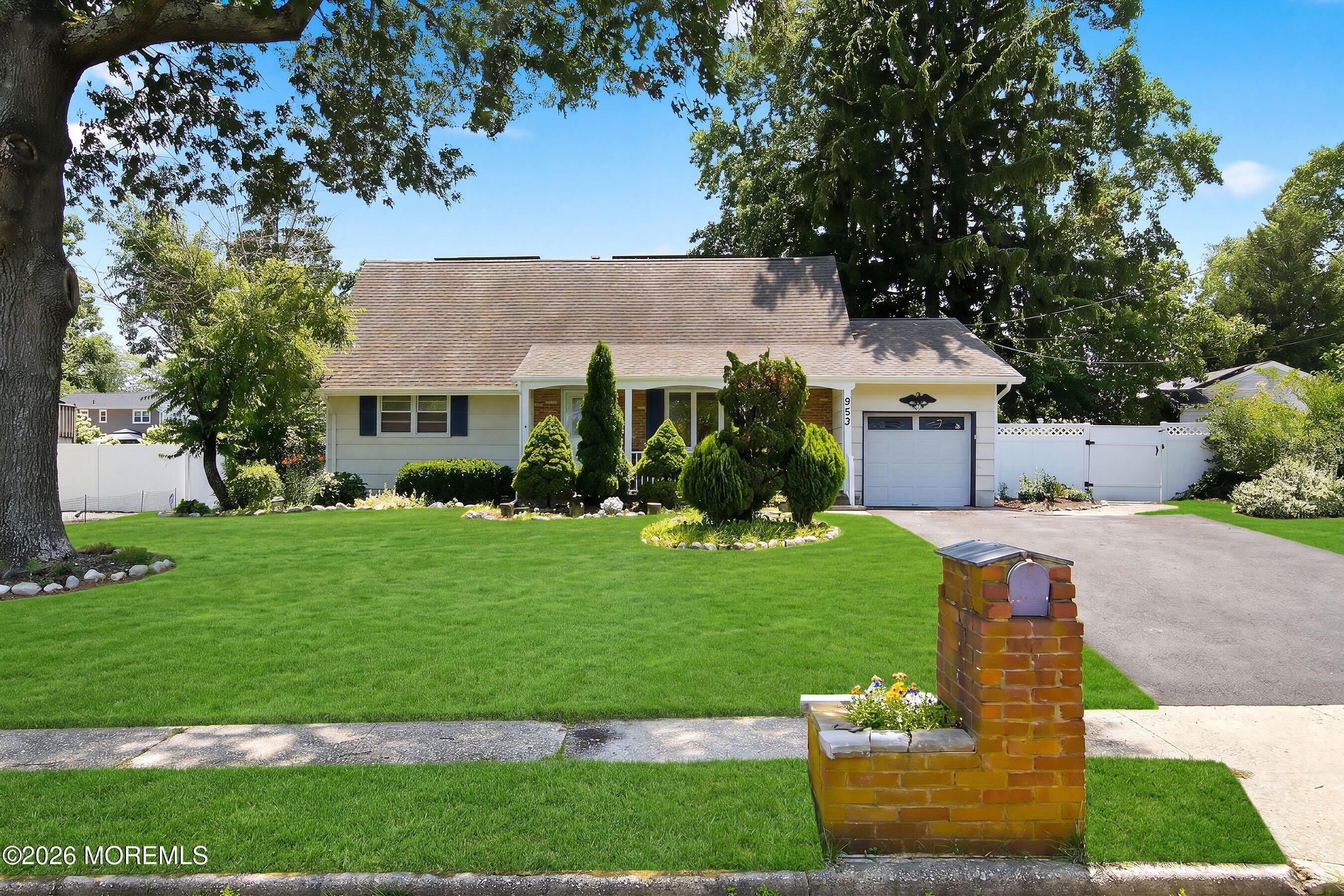 953 Ambassador Drive Toms River NJ 08753