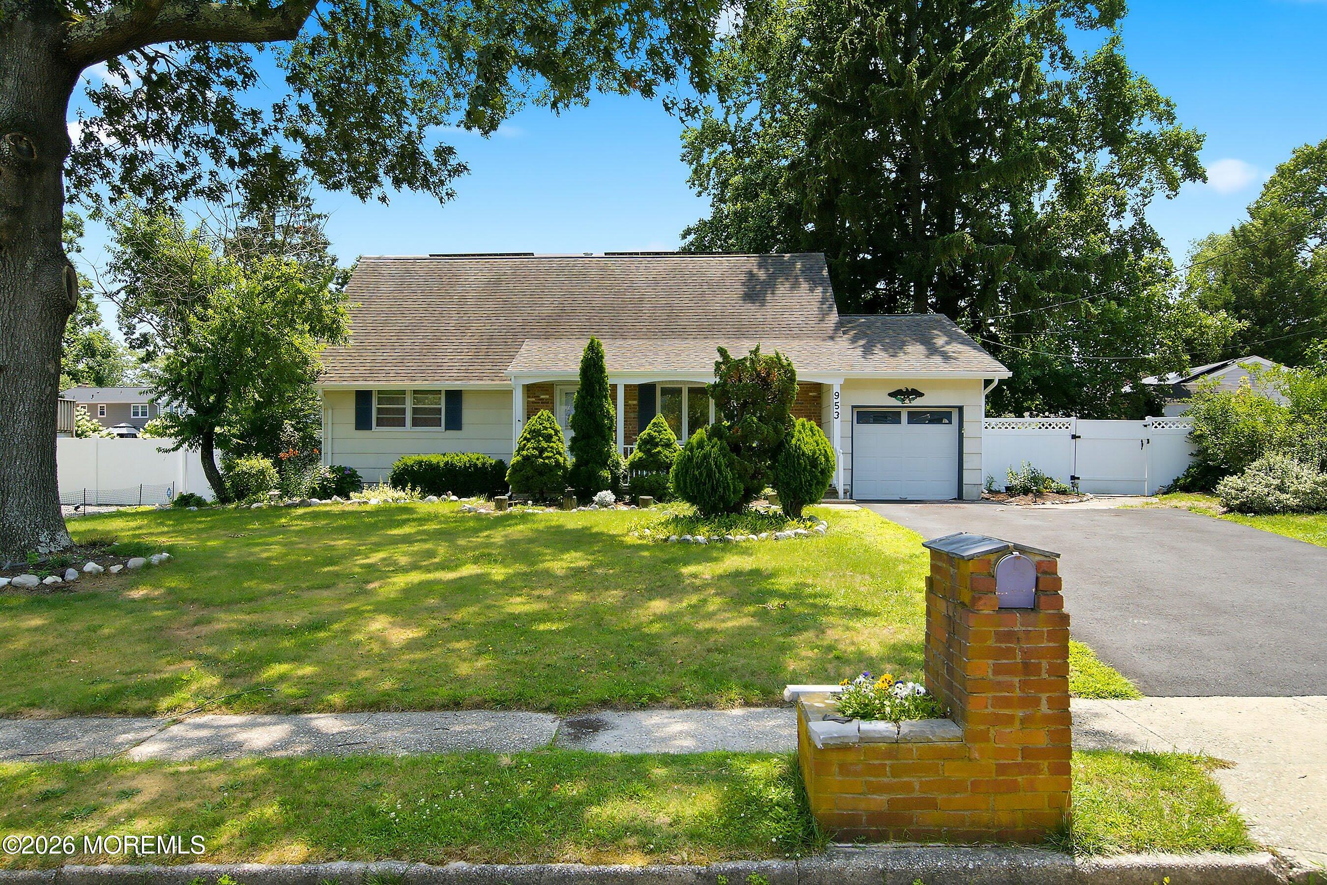 953 Ambassador Drive Toms River NJ 08753