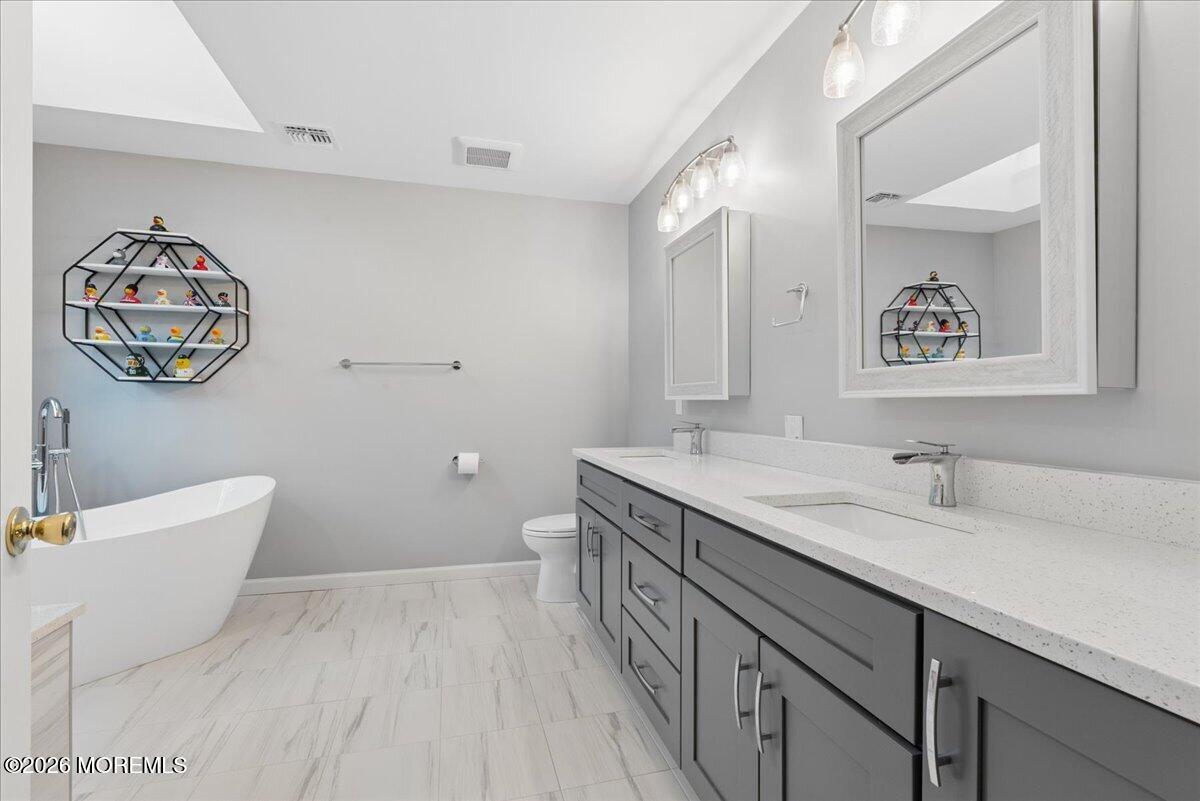 312 Wembley Place Morganville NJ 07751