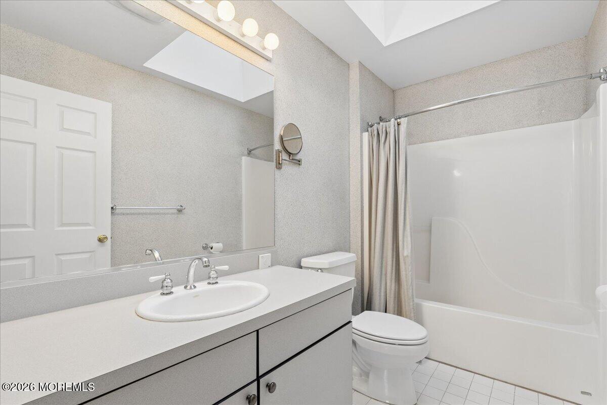 312 Wembley Place Morganville NJ 07751