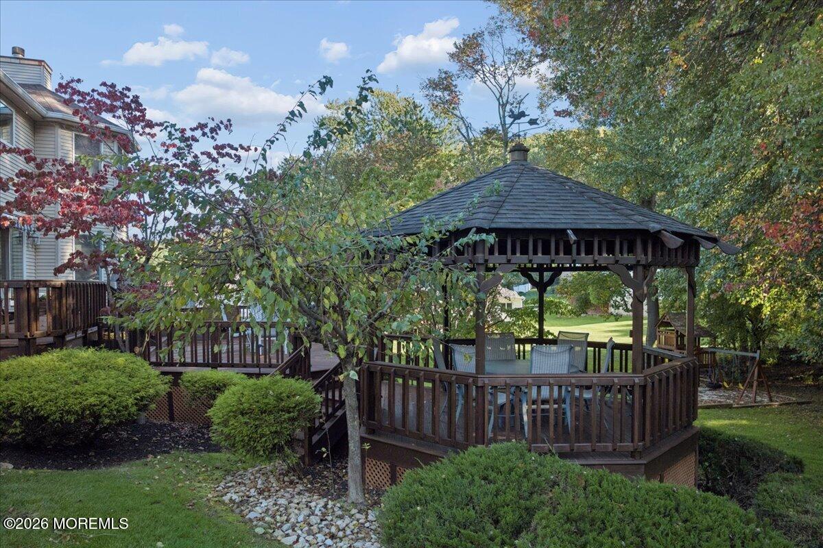 312 Wembley Place Morganville NJ 07751