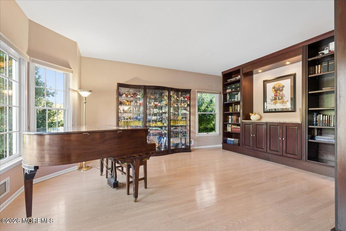 312 Wembley Place Morganville NJ 07751