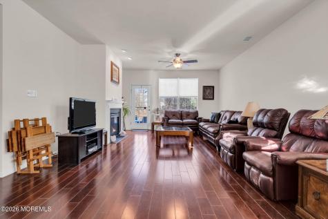 19 Turnbridge Court Jackson NJ 08527