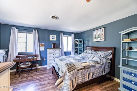 3 Brookdale Court Whiting NJ 08759