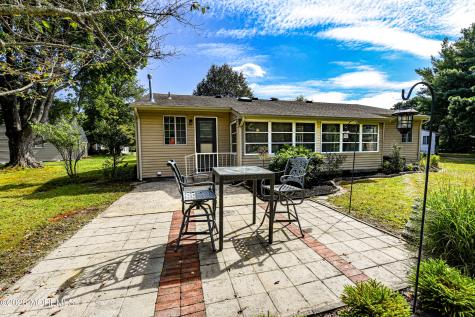 3 Brookdale Court Whiting NJ 08759