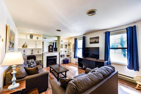 3 Brookdale Court Whiting NJ 08759