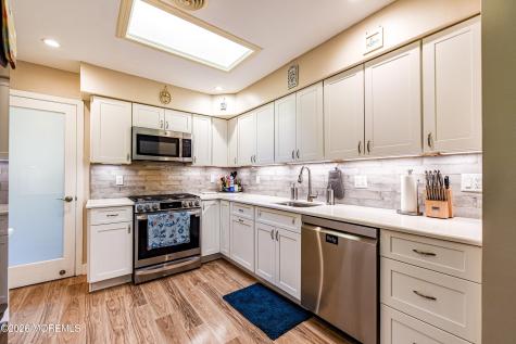 3 Brookdale Court Whiting NJ 08759