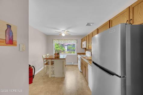4 Indiana Way Whiting NJ 08759