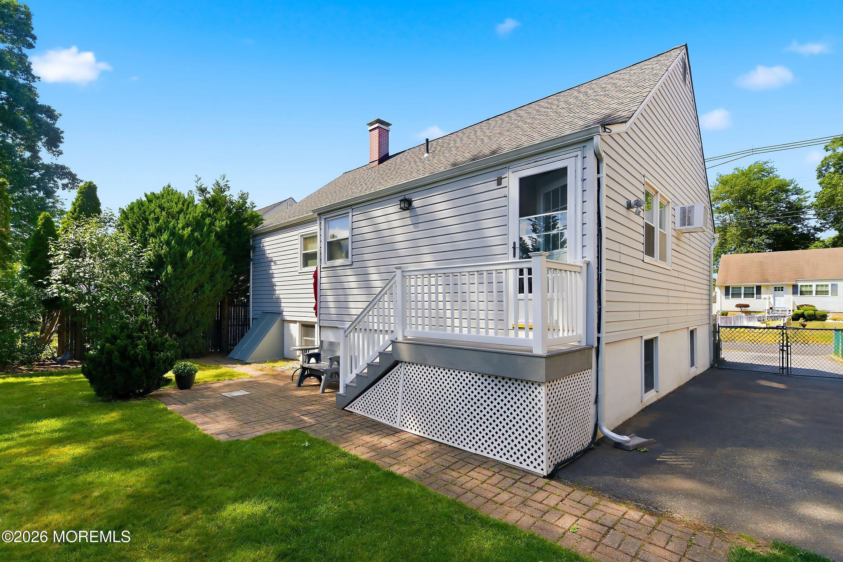 219 Julius Street Iselin NJ 08830