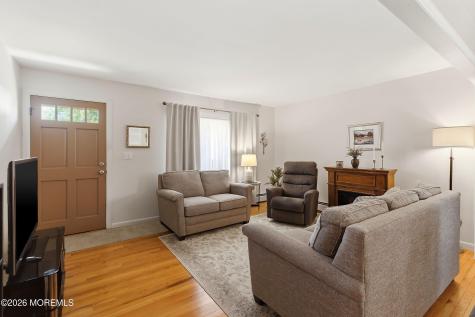 219 Julius Street Iselin NJ 08830