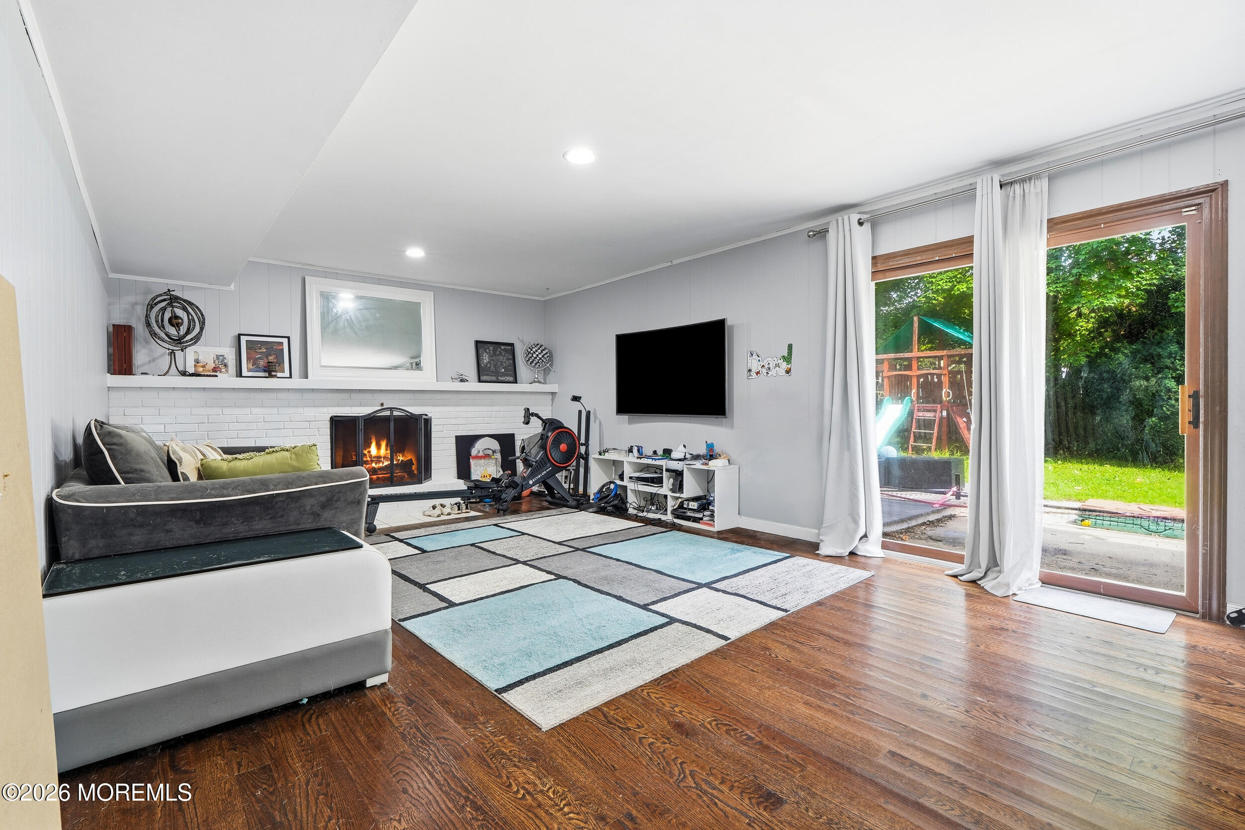 20 Whitehall Circle Oceanport NJ 07757