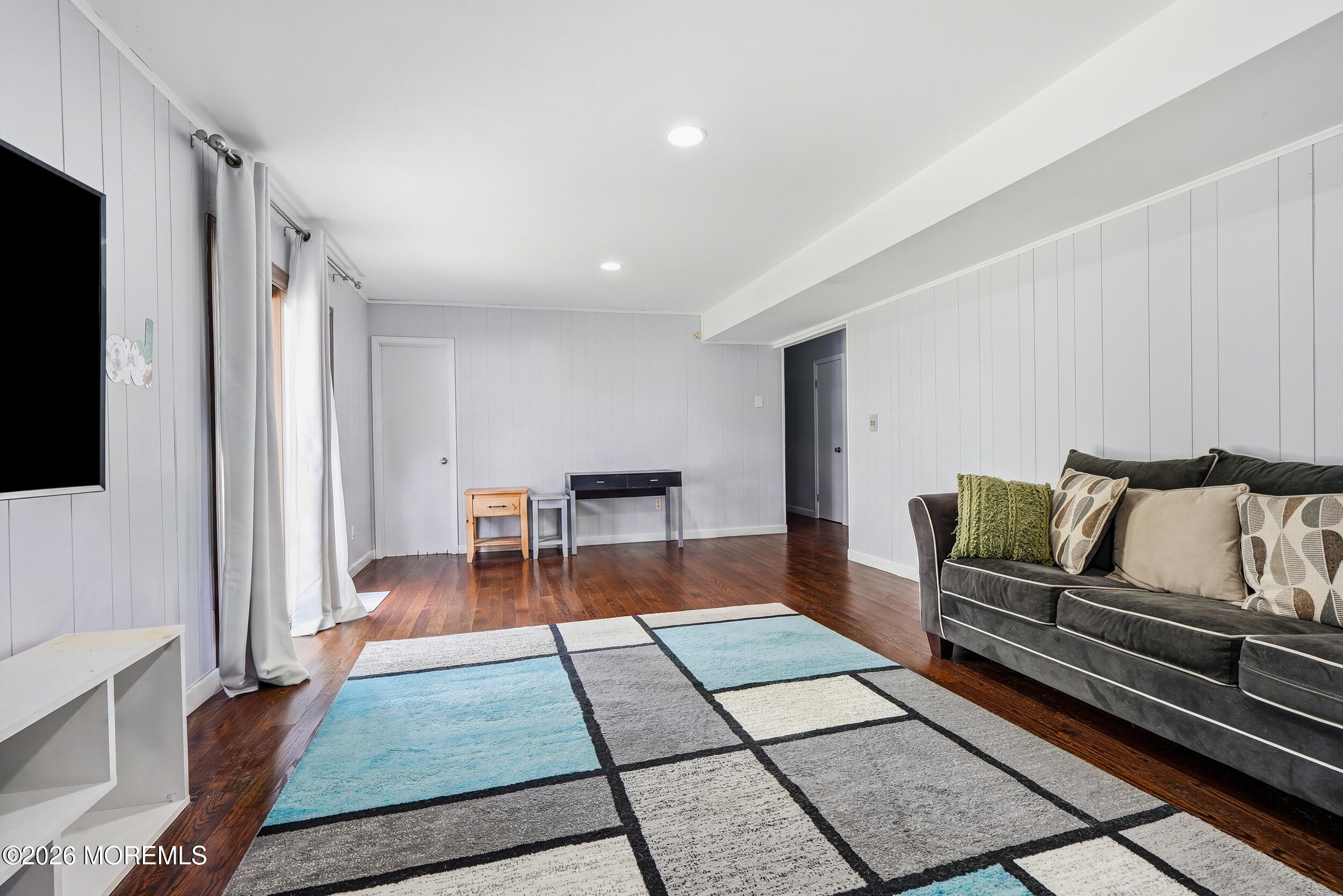 20 Whitehall Circle Oceanport NJ 07757