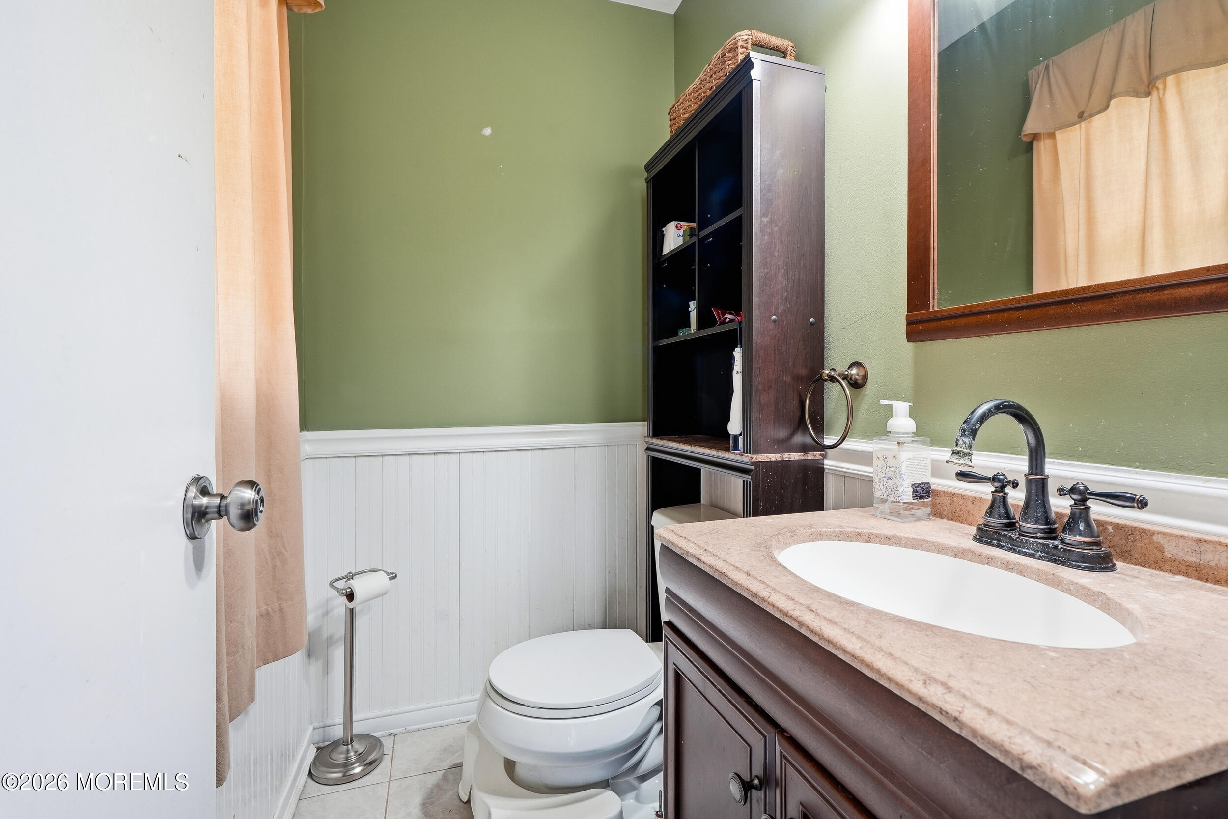 20 Whitehall Circle Oceanport NJ 07757