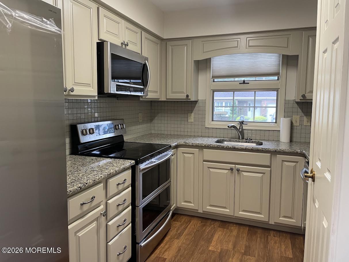 1490 Gleniffer Hill Road Toms River NJ 08755