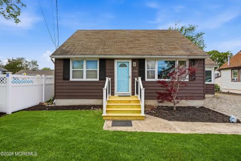 710 Newport Avenue Ocean Gate NJ 08740