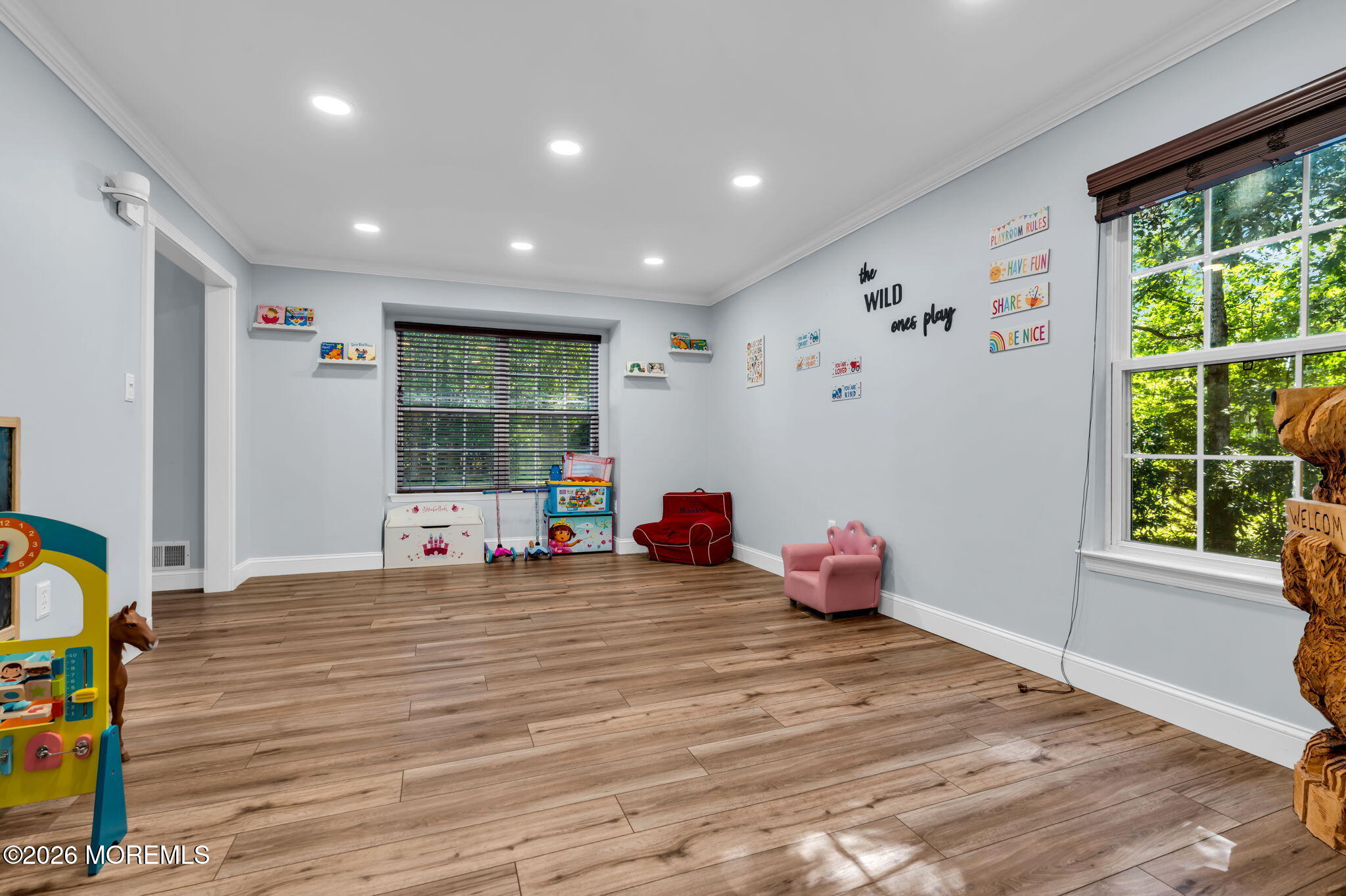 6 Chris Ann Court Jackson NJ 08527