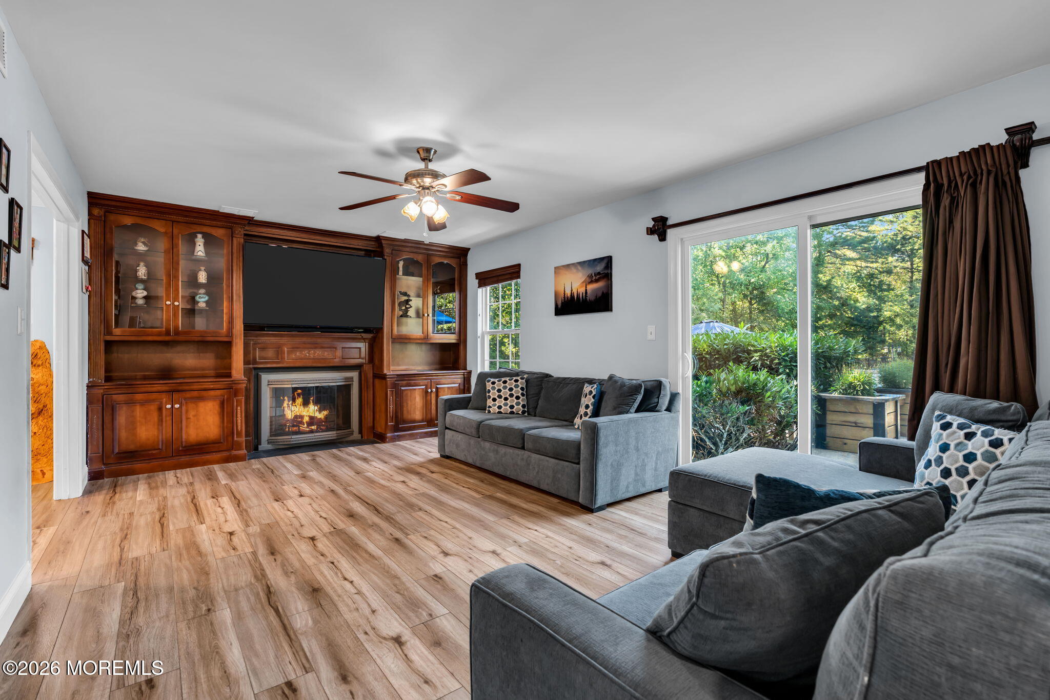 6 Chris Ann Court Jackson NJ 08527