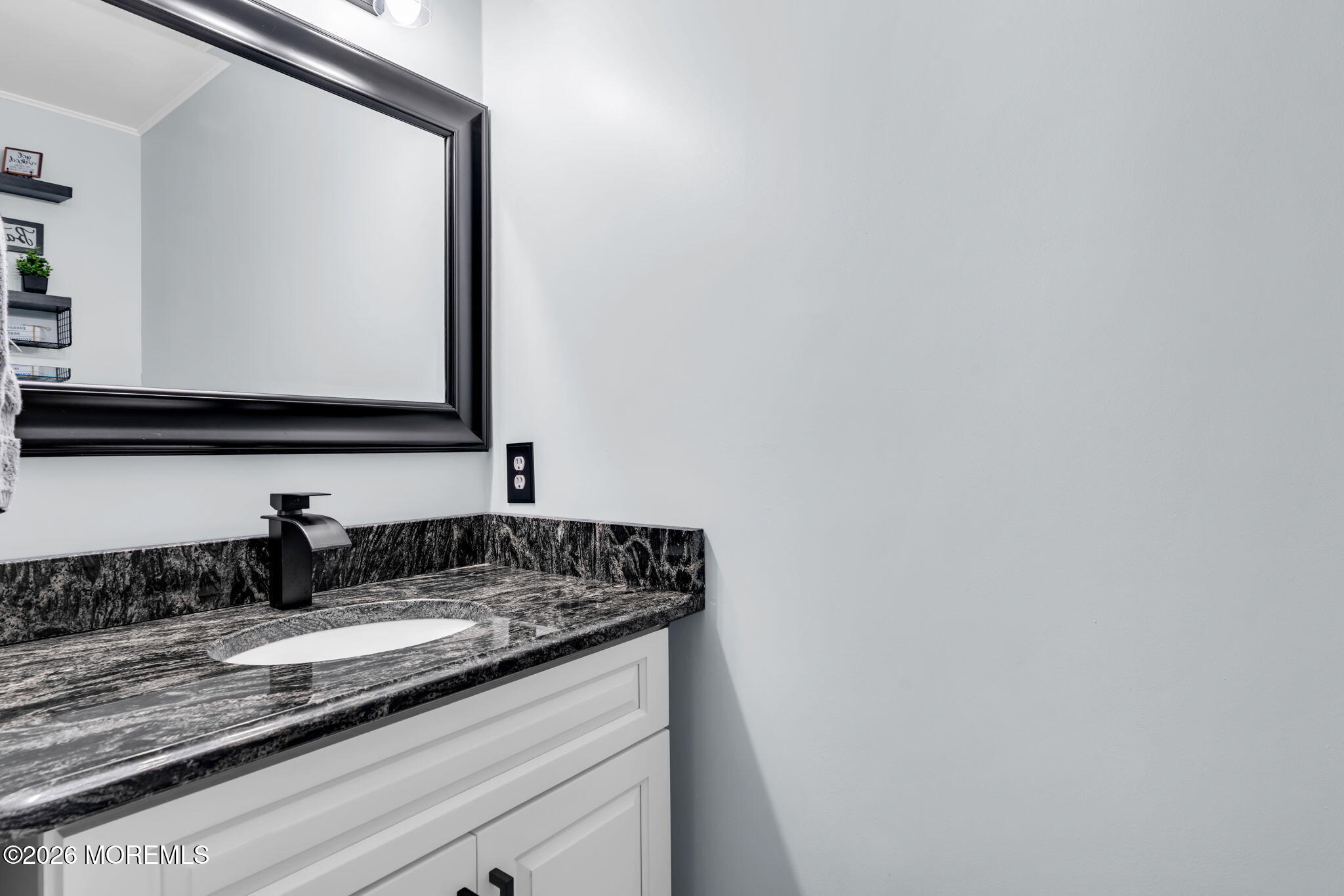 6 Chris Ann Court Jackson NJ 08527