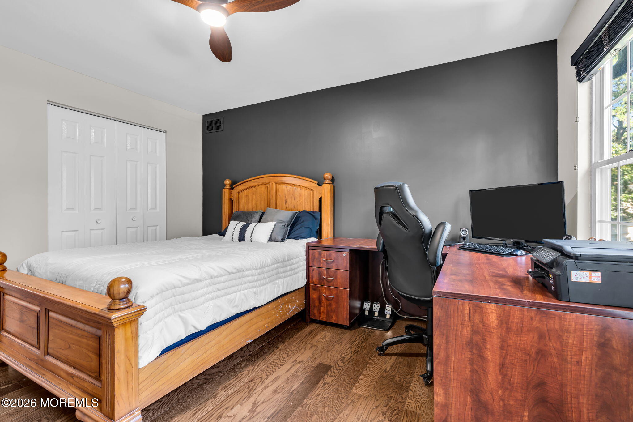 6 Chris Ann Court Jackson NJ 08527