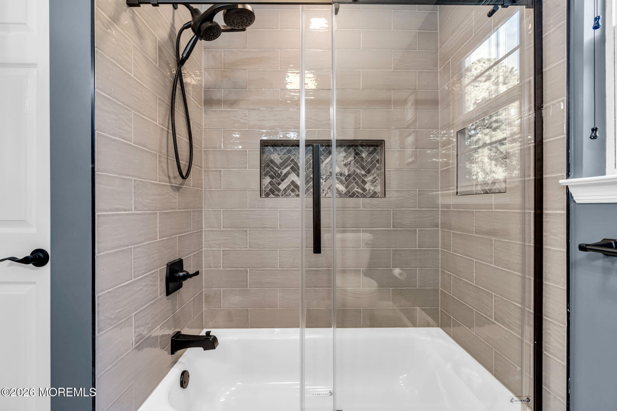 6 Chris Ann Court Jackson NJ 08527