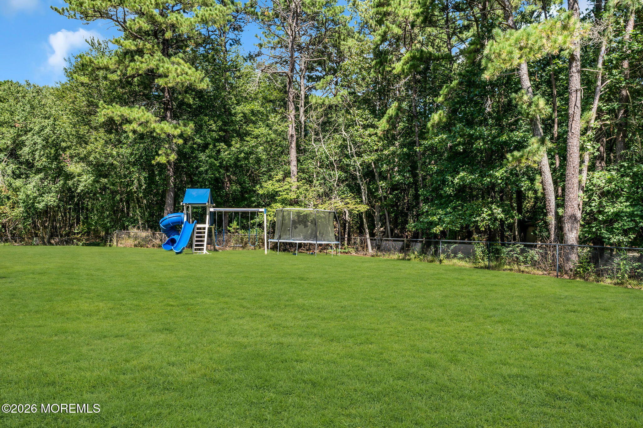 6 Chris Ann Court Jackson NJ 08527