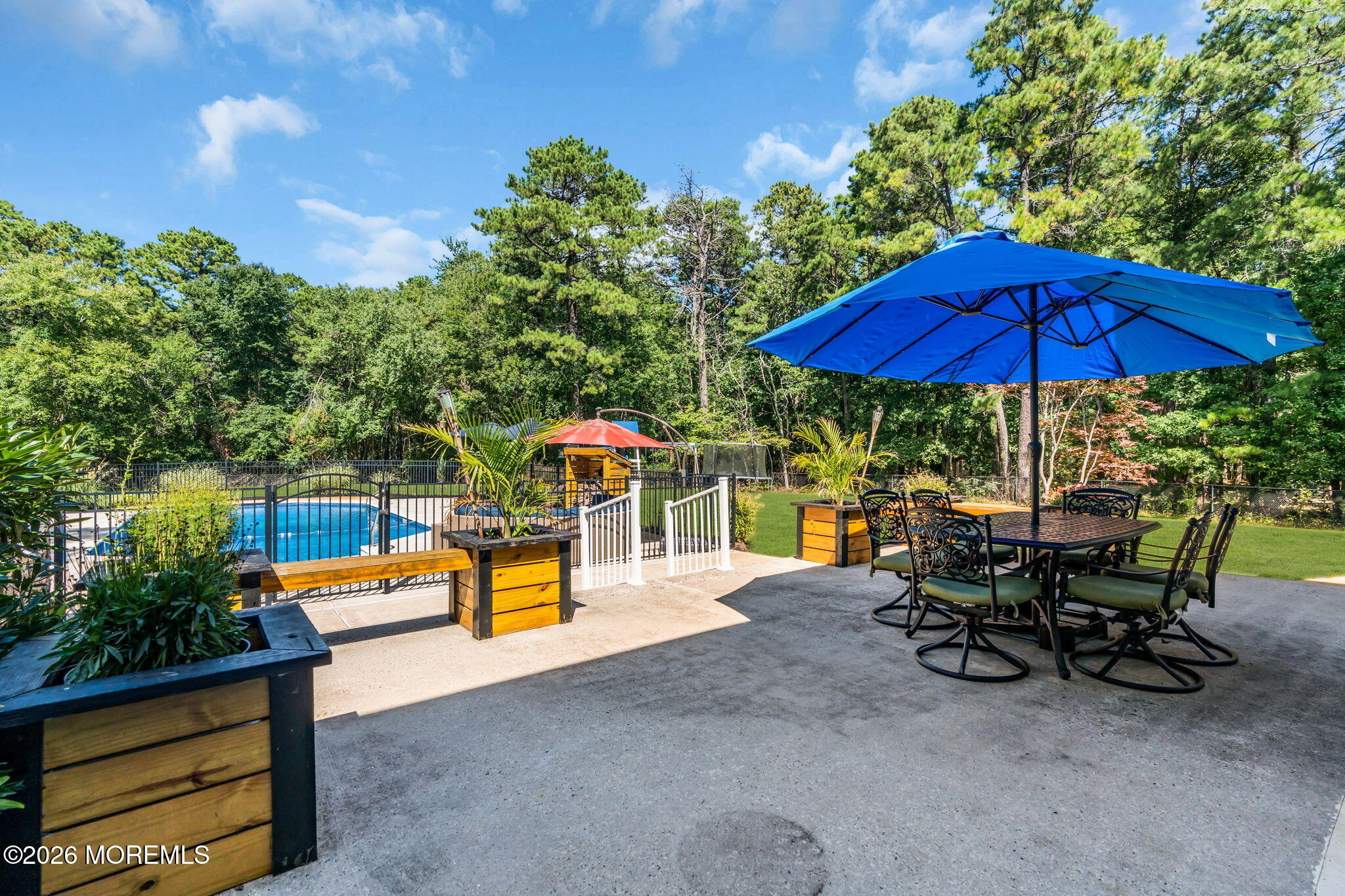 6 Chris Ann Court Jackson NJ 08527